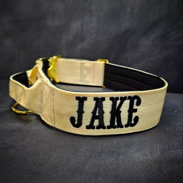 Jake⁠
➖Font: Saloon
➖Colour: Black⁠
➖Collar: 5cm Cream Gold Series⁠
⁠
⚜️ Regal Dog - The Luxury Dog Brand ⚜️⁠
⁠
🛒 Shop Now: REGALDOG.CO.UK⁠
⁠
➡️ #RegalDog⁠ #MyRegalDog⁠
#LuxuryDogCollars #DogCollars #DogChains #DogAccessories #LuxuryDog #DogDad #DogMum #DogLover #Puppers #DogMom #Instadog #IGDogs #Puppies #PuppyLove #UKDogs #embroidery #customdogcollars #Personalised #RegalDogPersonalised