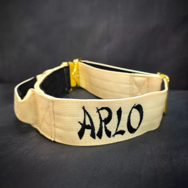Arlo⁠
➖Font: Oriental⁠
➖Colour: Black⁠
➖Collar: 5cm Cream Gold Series⁠
⁠
⚜️ Regal Dog - The Luxury Dog Brand ⚜️⁠
⁠
🛒 Shop Now: REGALDOG.CO.UK⁠
⁠
➡️ #RegalDog⁠ #MyRegalDog⁠
#LuxuryDogCollars #DogCollars #DogChains #DogAccessories #LuxuryDog #DogDad #DogMum #DogLover #Puppers #DogMom #Instadog #IGDogs #Puppies #PuppyLove #UKDogs #embroidery #customdogcollars #Personalised #RegalDogPersonalised